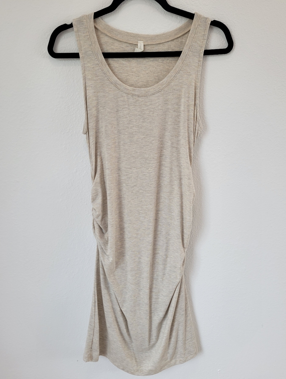 PinkBlush Maternity Women’s M Oatmeal Midi Dress Scoop Neck Sleeveless Ruched